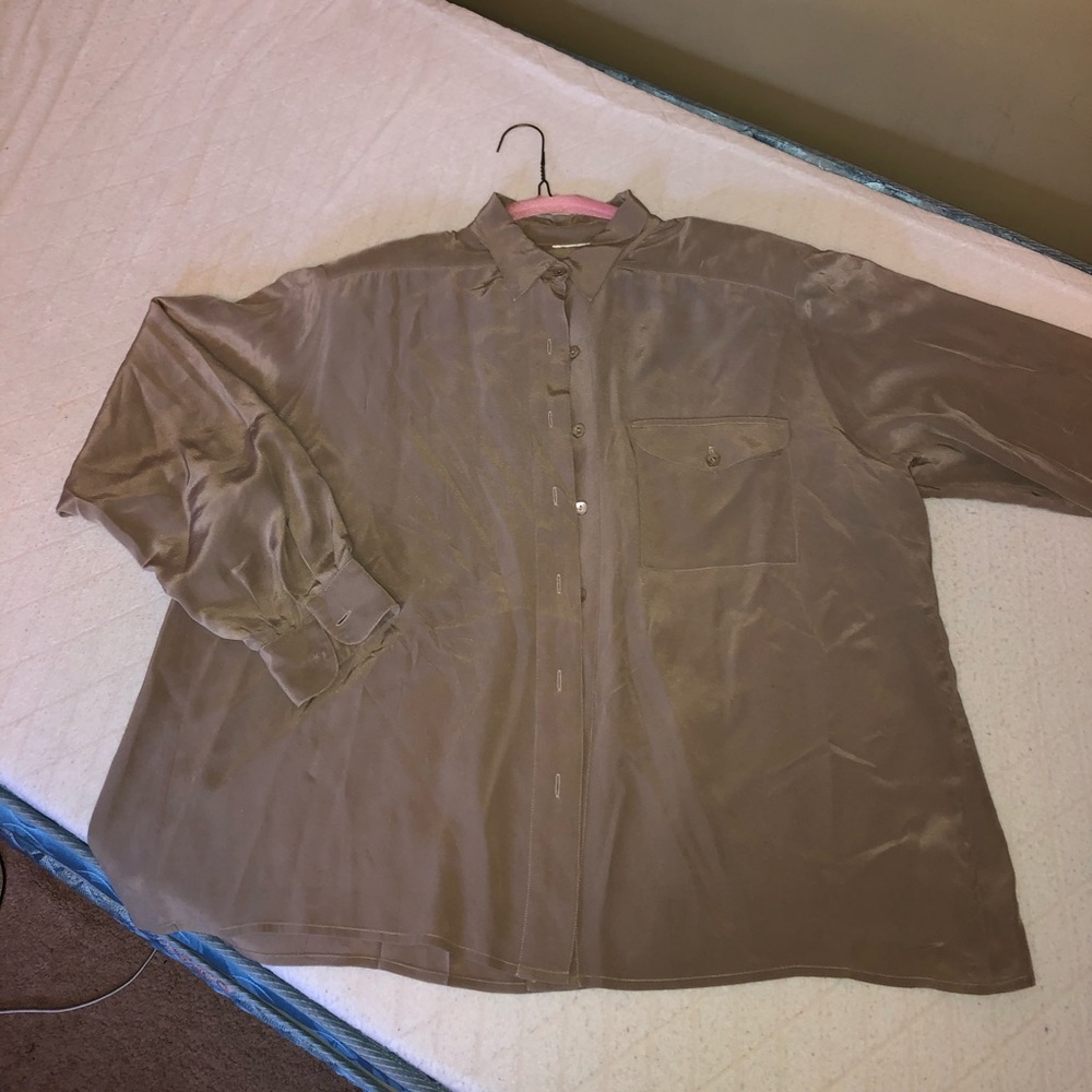 Women’s silk blouse - Picture 1 of 5